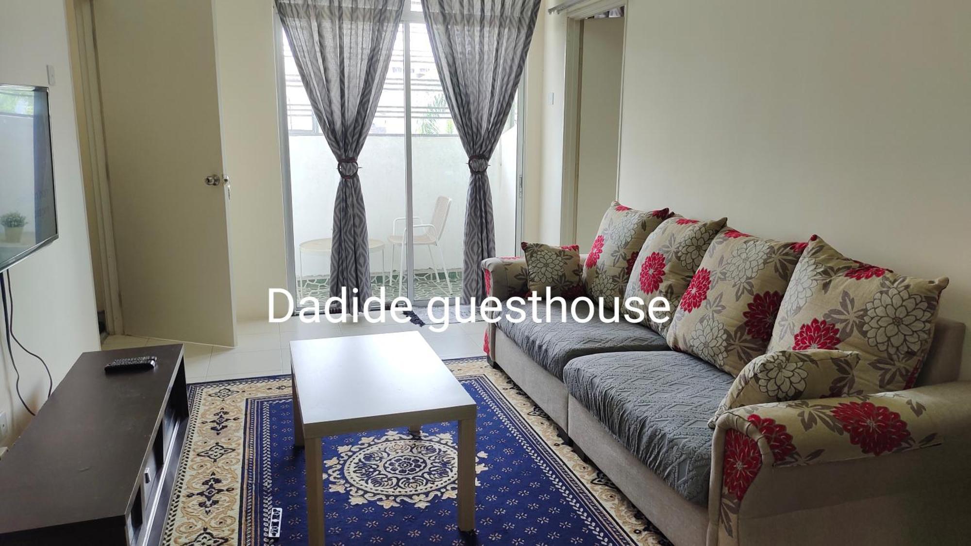 Dadide Guesthouse 알로르 가자 외부 사진