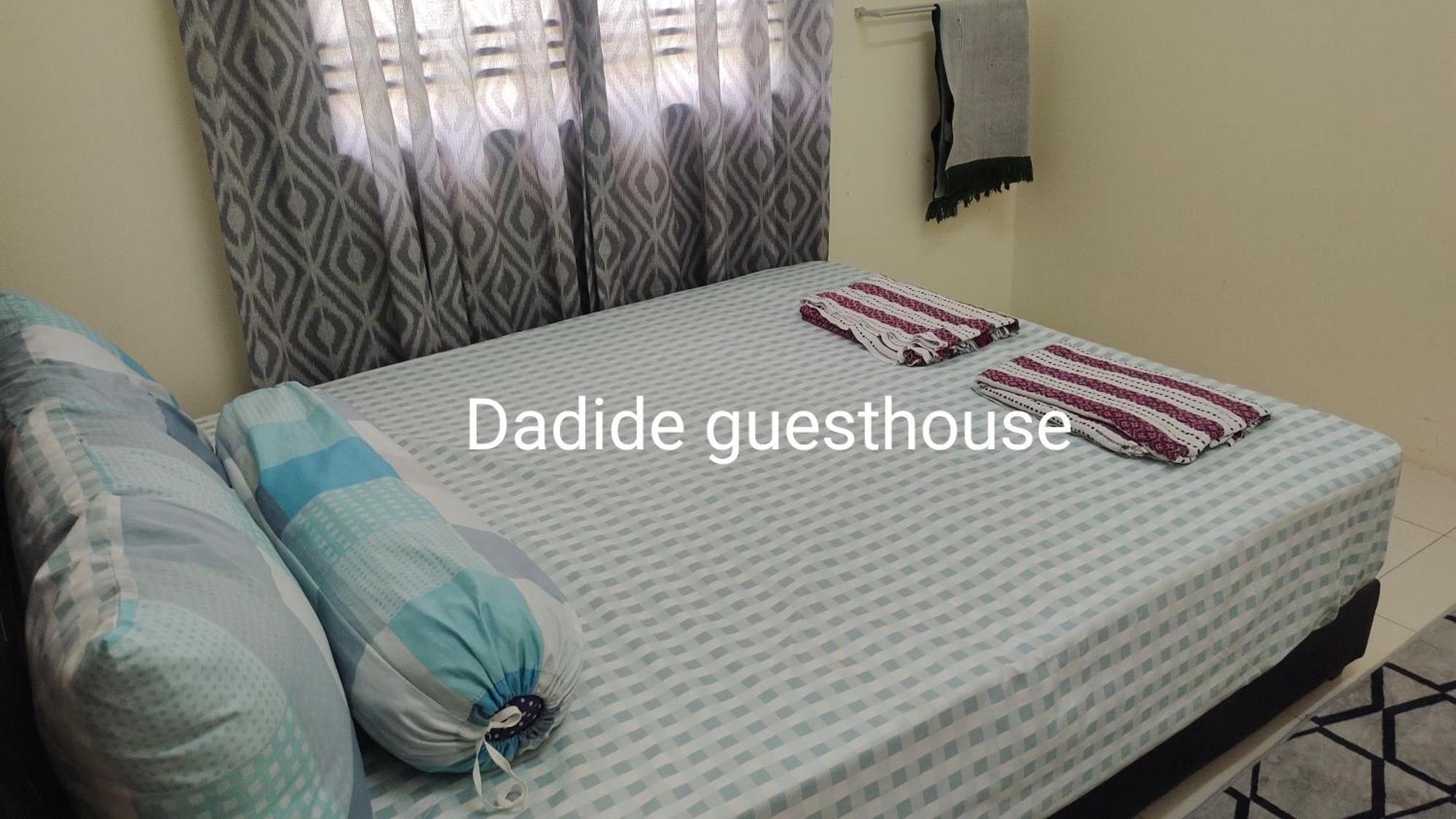 Dadide Guesthouse 알로르 가자 외부 사진